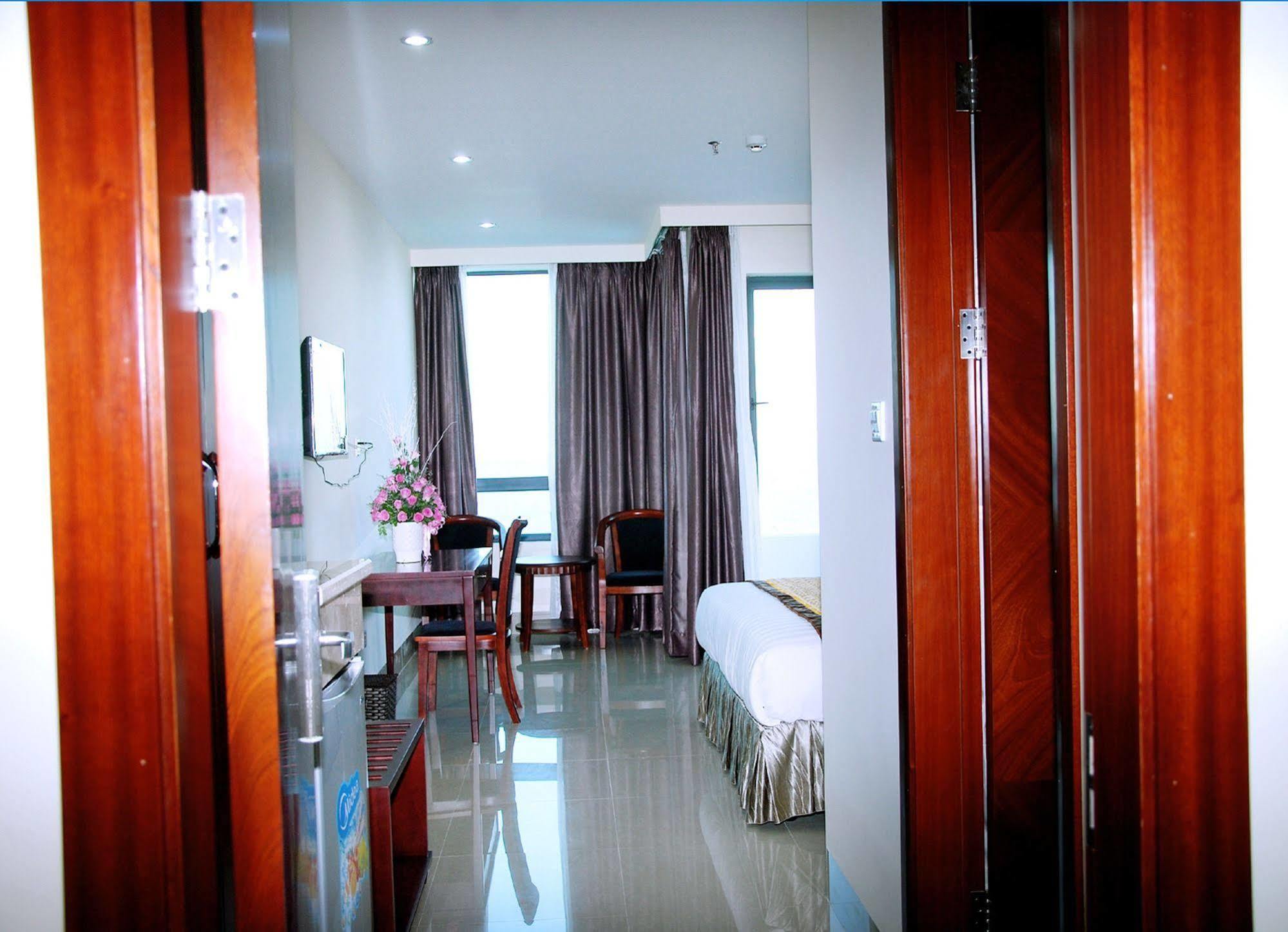 Sea Front Hotel Đà Nẵng Exterior foto