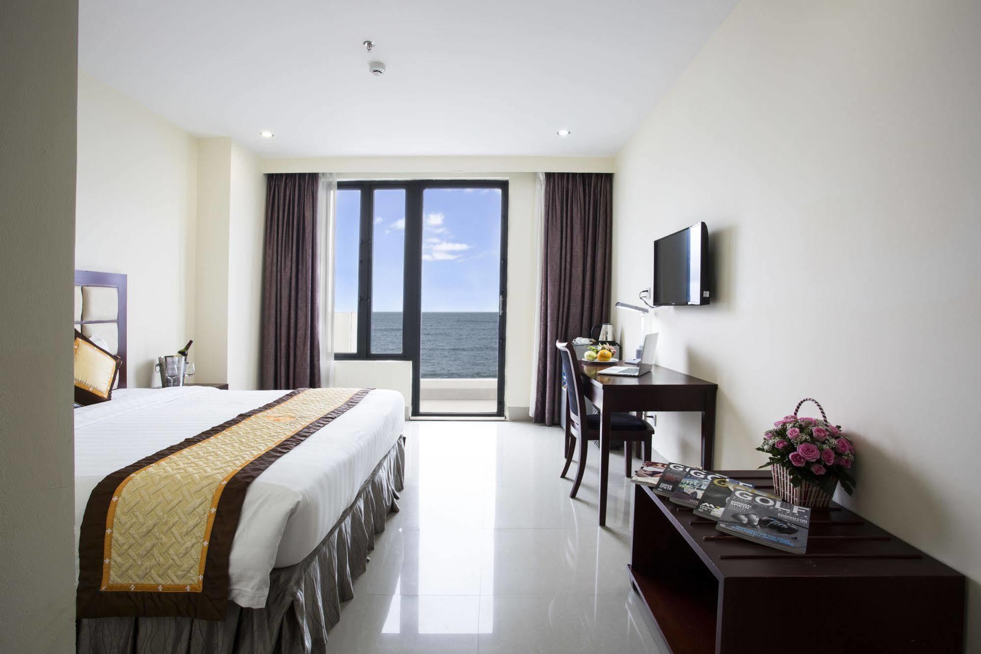 Sea Front Hotel Đà Nẵng Exterior foto
